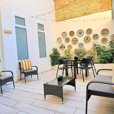 New! Renovated, Centrally Located, Private Entrance, Terrace Valência Exterior foto