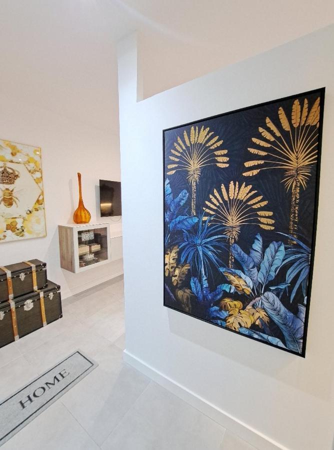 New! Renovated, Centrally Located, Private Entrance, Terrace Valência Exterior foto