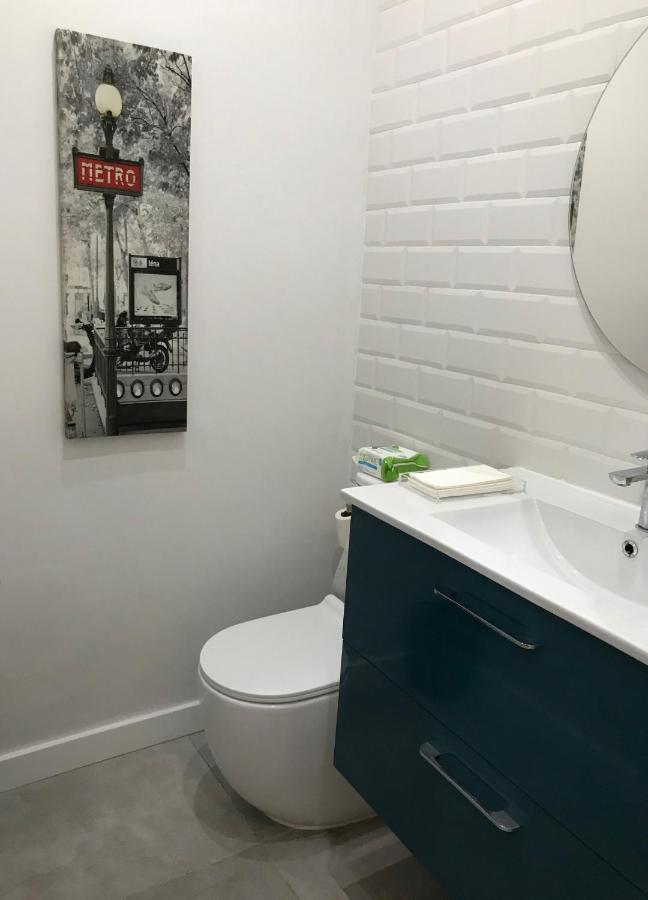 New! Renovated, Centrally Located, Private Entrance, Terrace Valência Exterior foto
